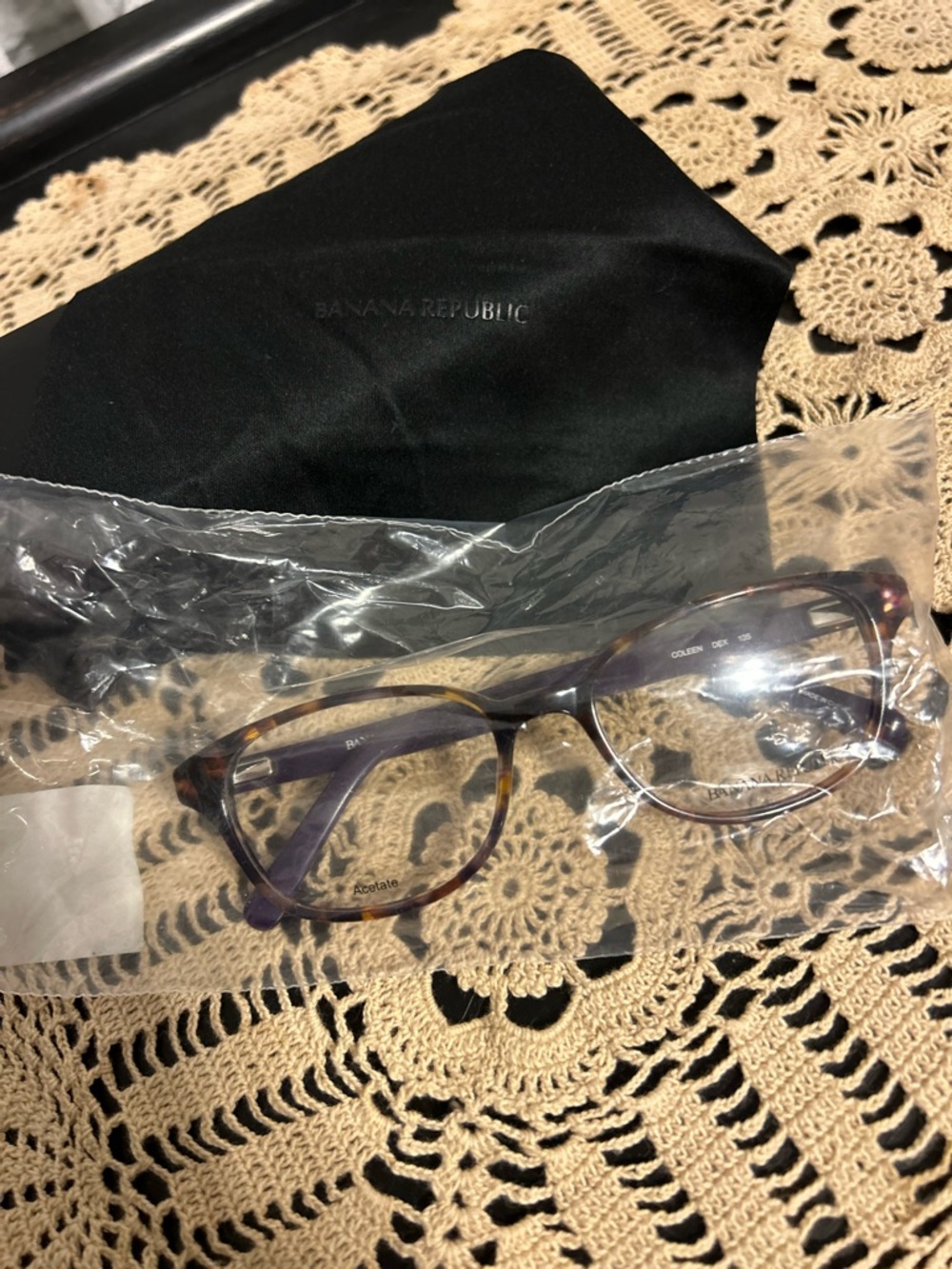 Banana Republic Tortoiseshell Prescription Frames with Purple Temples - Picture 4 of 8